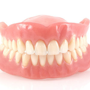 http://safiaclinic.ru/wp-content/uploads/2017/10/1368622415_dentist-complete-dentures-300x300.jpg